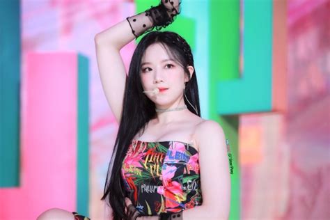 shuhua boobs|Gi dle .